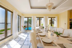 Villa, 6 Bedrooms | In-room dining - E&T Holiday Homes - Signature Villa K (Dubai)