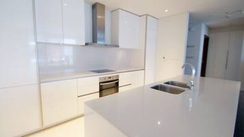 Căn hộ, 1 phòng ngủ | Bếp riêng | Tủ lạnh, lò vi sóng, lò nướng, bếp nấu