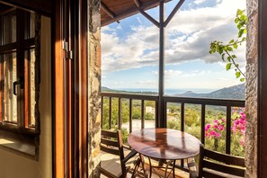 Appartement Duplex Supérieur, bain à remous | Terrasse/Patio