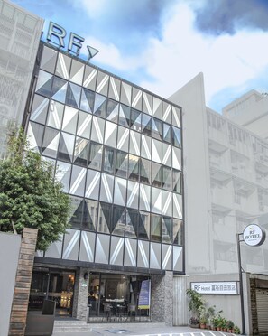Exterior - RF Hotel Linsen (Taipei)