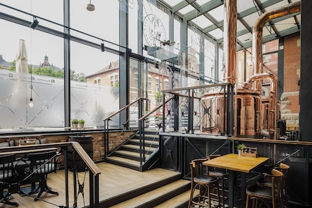 Restaurant. Craft Beer Central Hotel