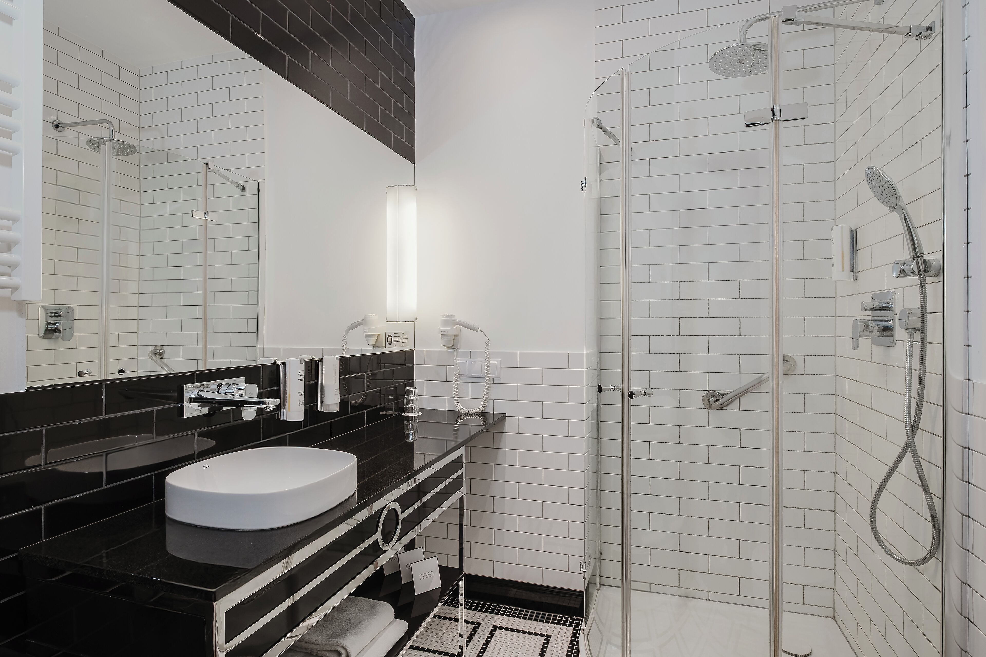 shower, free toiletries, hair dryer, slippers