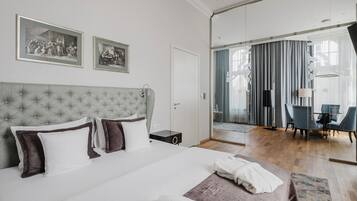 Minibar, in-room safe, desk, iron/ironing board (on request)