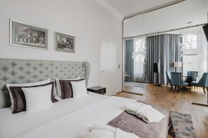Apartment (Jopen) | Minibar, Zimmersafe, Schreibtisch, Bügeleisen/Bügelbrett