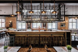 Bar (di hartanah)