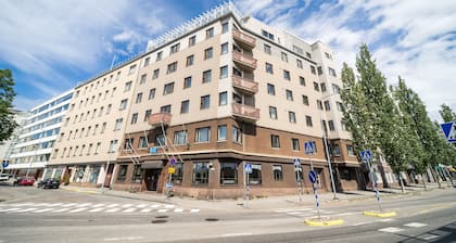 Summer Hotel Tott
