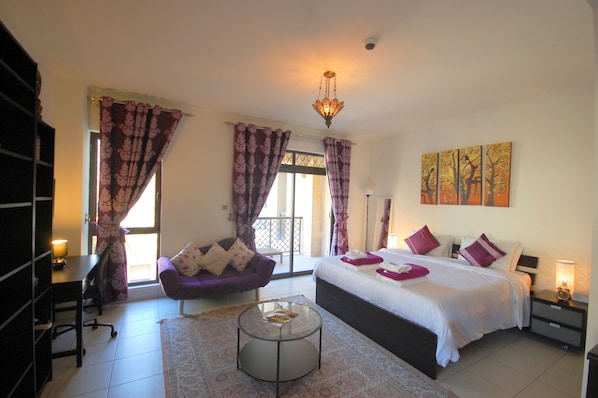 Appartement Standard | Coffres-forts dans les chambres, fer et planche à repasser