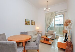 Living area - Kennedy Towers - Dream Tower (Dubai)