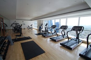 Fitness facility - Kennedy Towers - Saba II (Dubai)