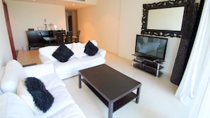Living area - Kennedy Towers - Marina Heights (Dubai)