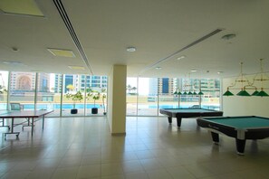 Billiards - Kennedy Towers - Marina Heights (Dubai)