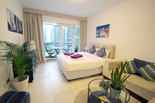 Kennedy Towers - Dubai Arch