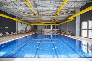 2 indoor pools, seasonal outdoor pool, pool umbrellas, pool loungers - Dedeman Tokat (Tokat)