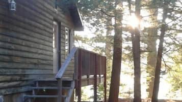 Cabane, 3 chambres (Cedar Grove) | Balcon