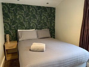 Standard Suite, Ensuite (Double)