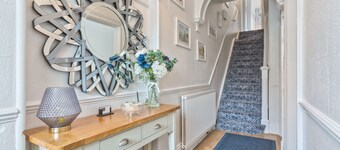 Broadlands Guest House