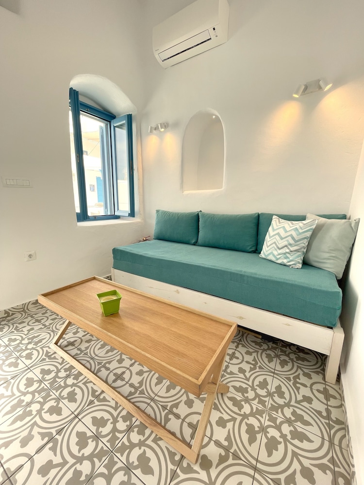 Lefteris Hotel & Apartments by null