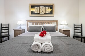 Deluxe-Zimmer | Schreibtisch, Bügeleisen/Bügelbrett, kostenlose Babybetten