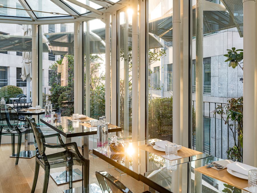 Doppia Design, 1 letto king | Bagno | Set di cortesia gratuito, asciugacapelli, accappatoio, pantofole