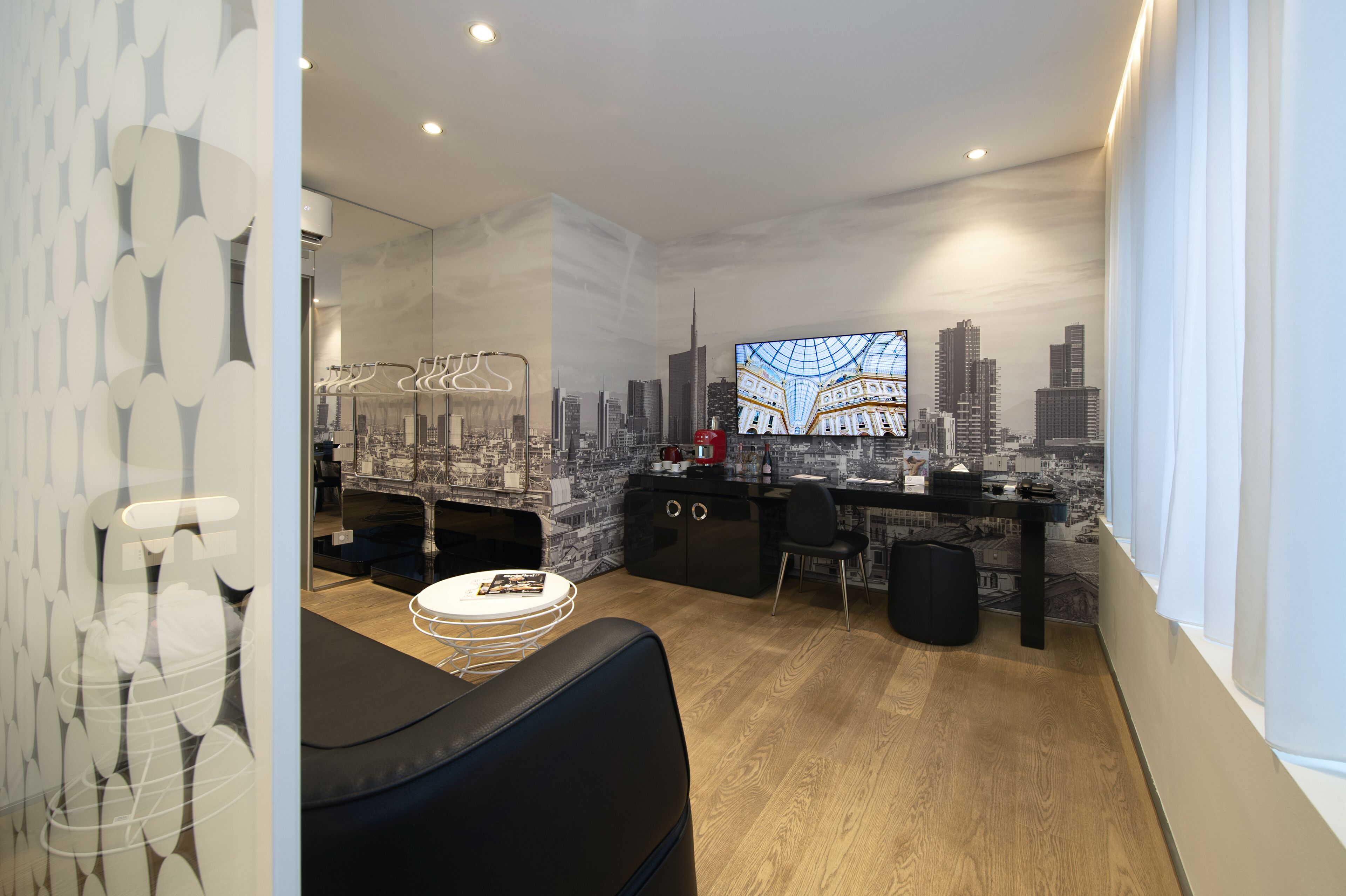 luxury suite | 2 bedrooms, premium bedding, down duvets, minibar