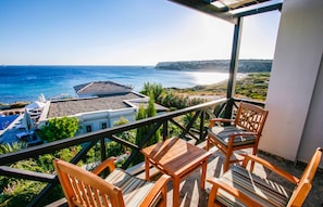 Panoramic Suite, 1 King Bed with Sofa bed, Fireplace, Sea View | Balcony