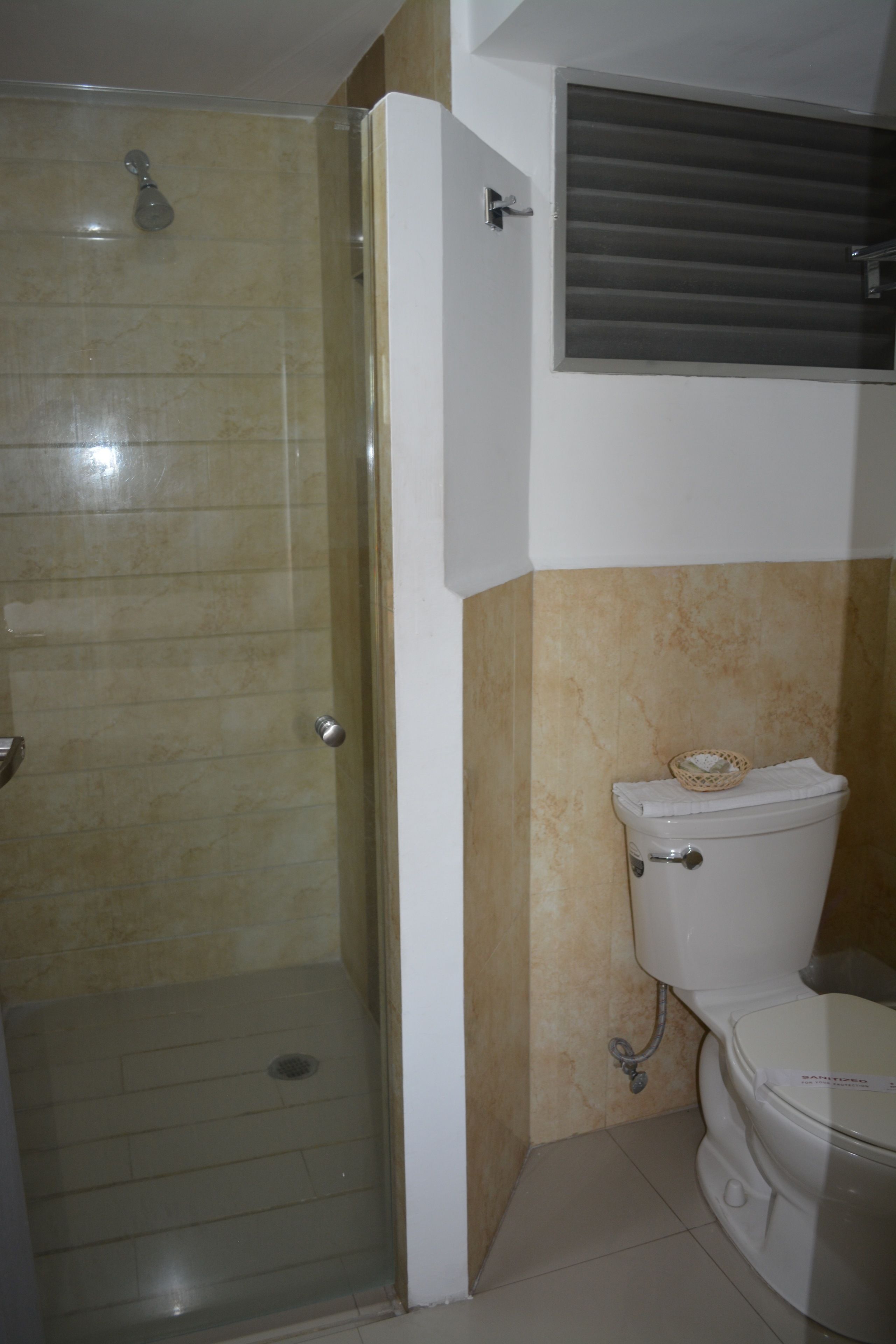 double room, balcony | bathroom | shower, free toiletries, towels