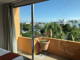 Double Room, Balcony | Desk, free WiFi