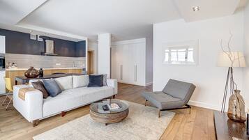 Deluxe Apartment, 1 Bedroom, Accessible, Balcony | 1 bedroom, premium bedding, in-room safe, soundproofing