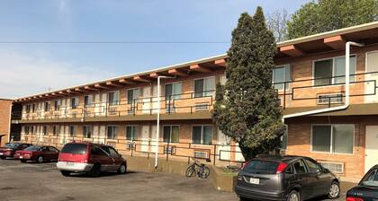Town Motel