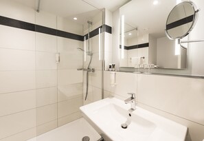 Shower, rainfall showerhead, eco-friendly toiletries, hair dryer