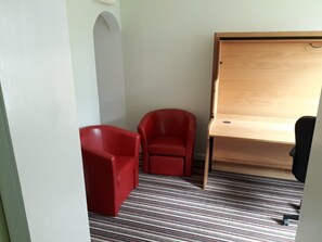 Studio, Ensuite (Double - Intrepid)