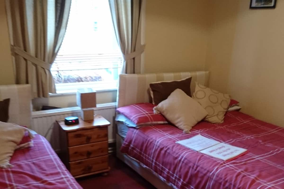 Desk, iron/ironing board, rollaway beds (surcharge)