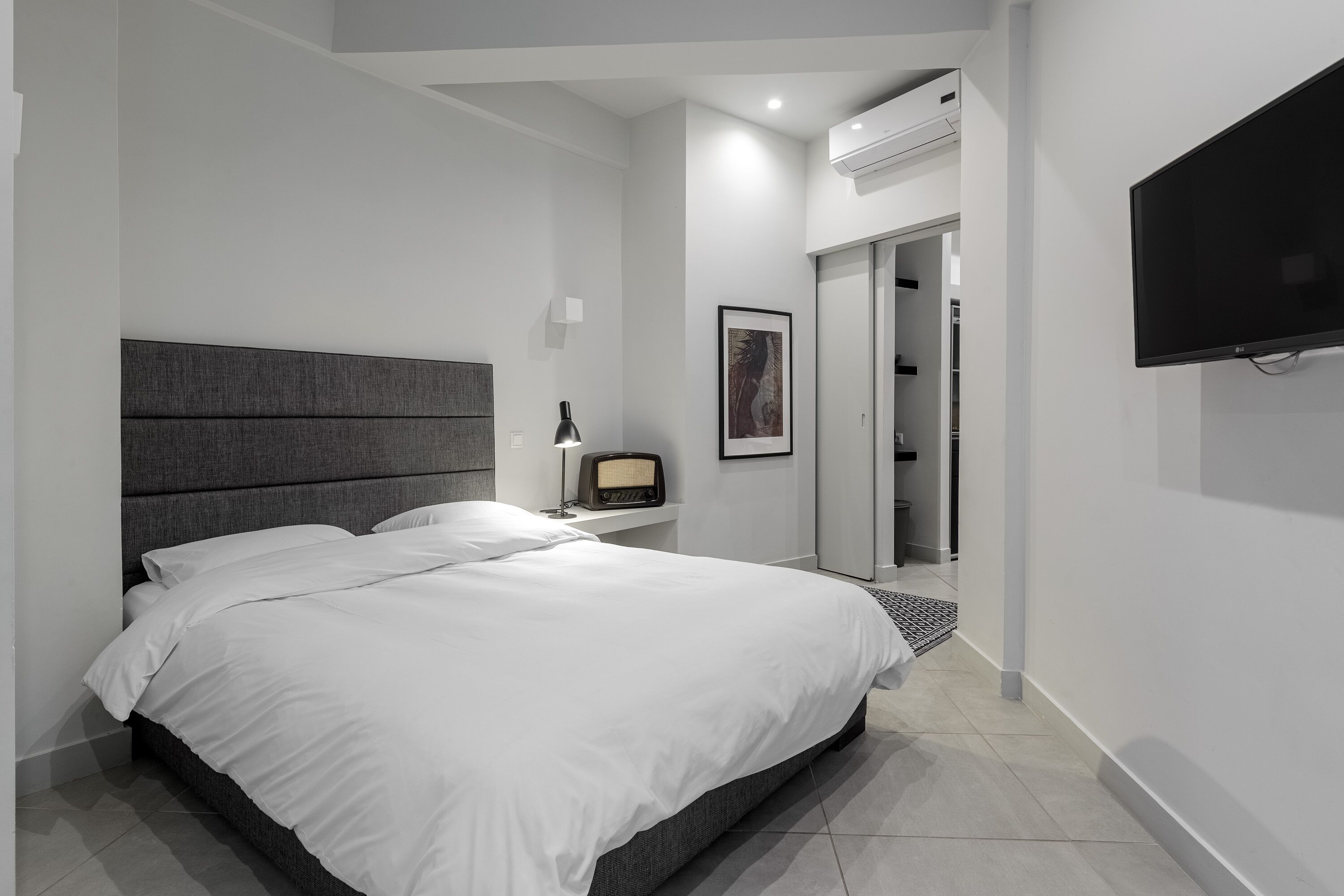 classic suite | 1 bedroom, in-room safe, laptop workspace, iron/ironing board