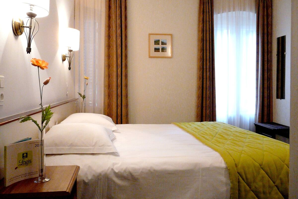 Standard-Doppelzimmer