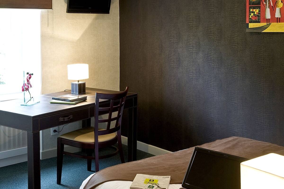 standard double room | desk, free wifi