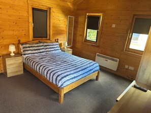 Standard Quadruple Room | 1 bedroom, individually decorated, individually furnished