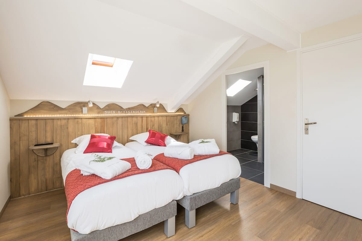 Deluxe Apartment | Free WiFi