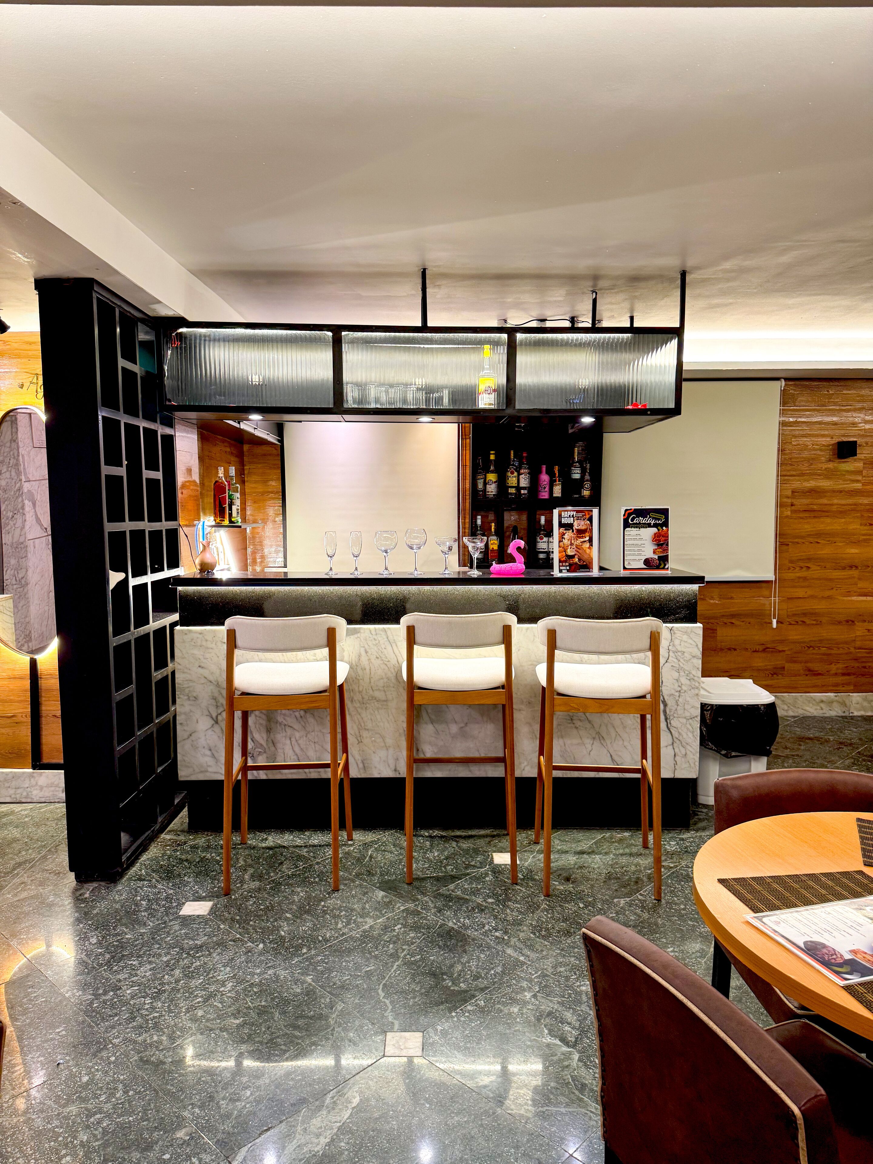 Bar (on property) - Royal Urban Macaé Hotel (Macaé)