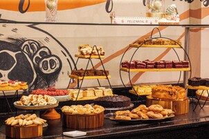 Desayuno buffet incluido todos los días 
