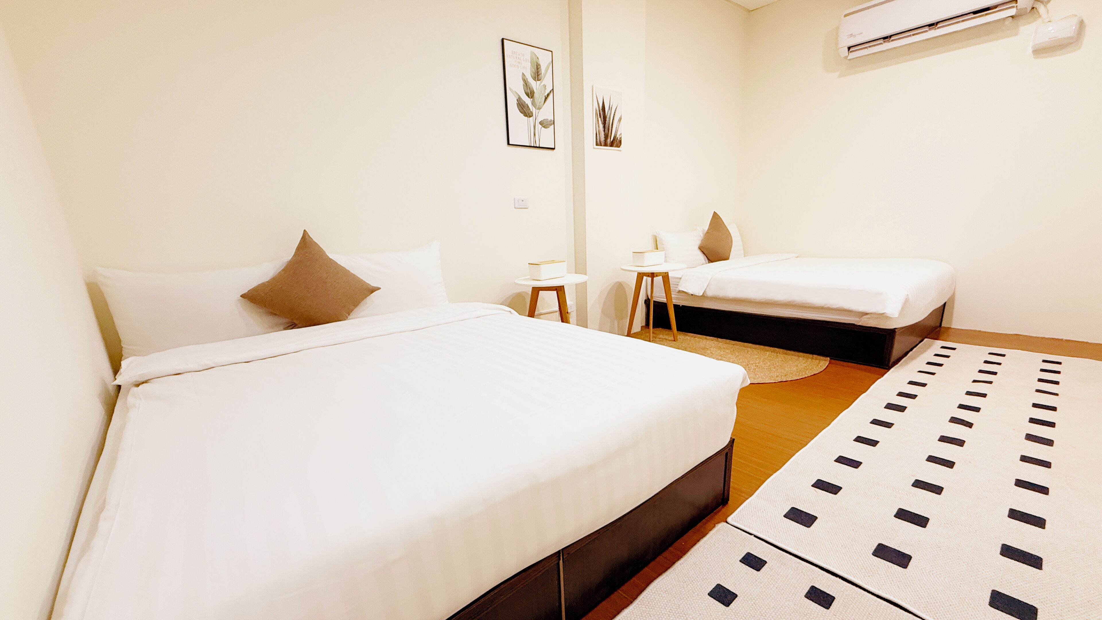 家庭套房 - 無窗 | 遮光布/窗簾、隔音、免費無線上網、床單