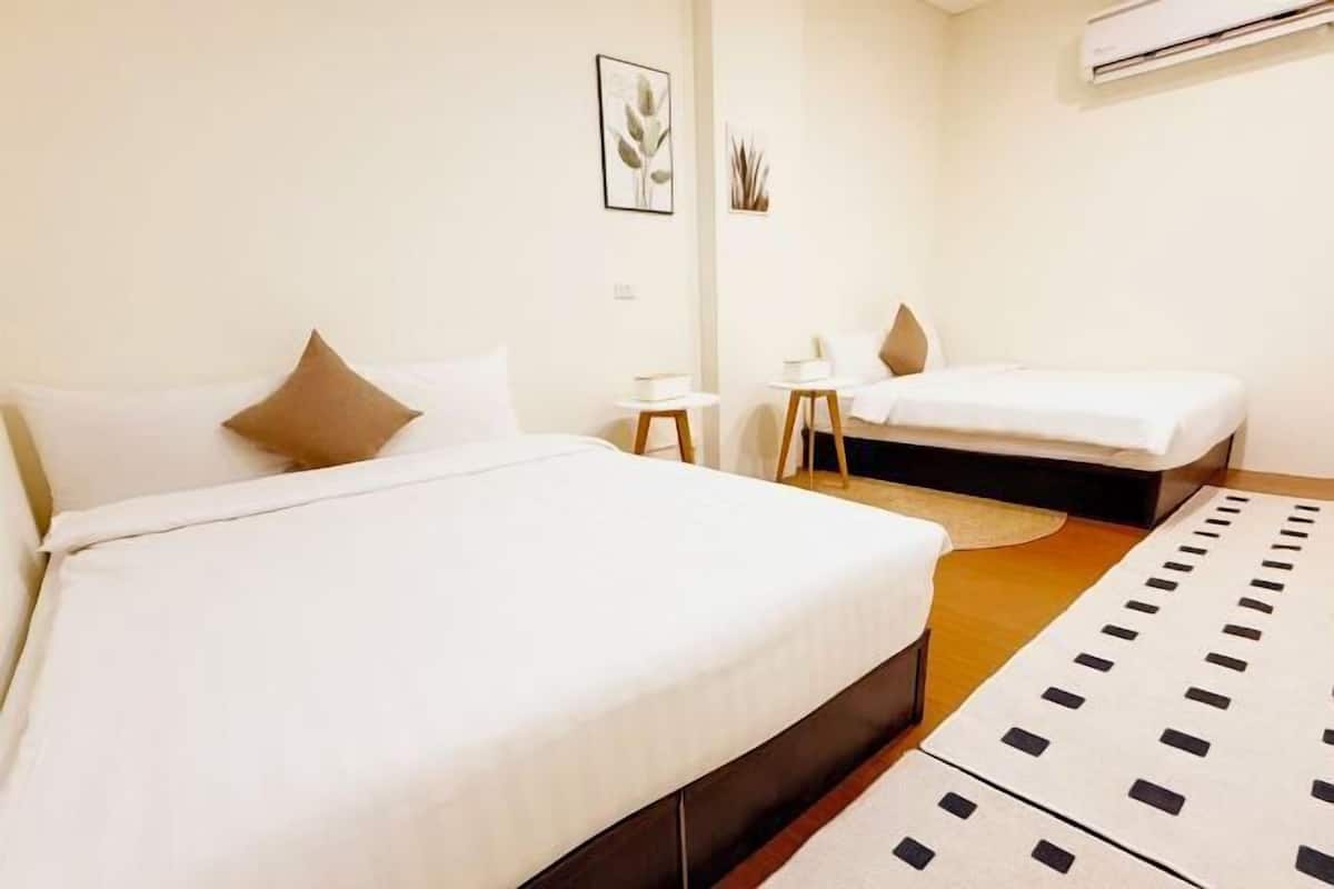 Rideaux occultants, chambres insonorisées, Wi-Fi gratuit, draps fournis