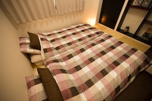 Casa de ciudad (Private Vacation Home) | Wifi gratis y ropa de cama 