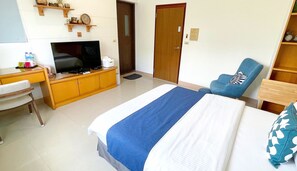 Standard Double Room | Individually decorated, individually furnished, blackout drapes - Greenpark Homestay (Luodong)