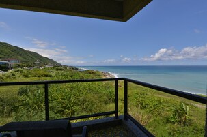 画廊四人房 | 阳台