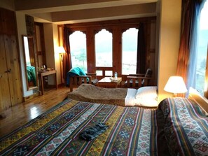 Minibar, caja de seguridad en la habitación y sistema de insonorización