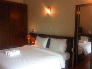 Deluxe Double Room | WiFi (free) - Phaya Inn (Lamphun)