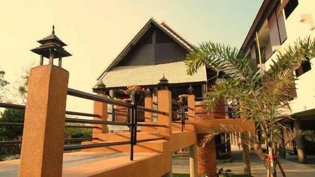 Exterior - Phaya Inn (Lamphun)