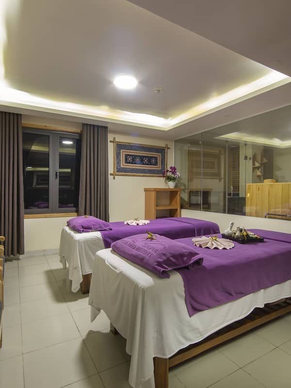 Body treatments, body wraps, body scrubs
