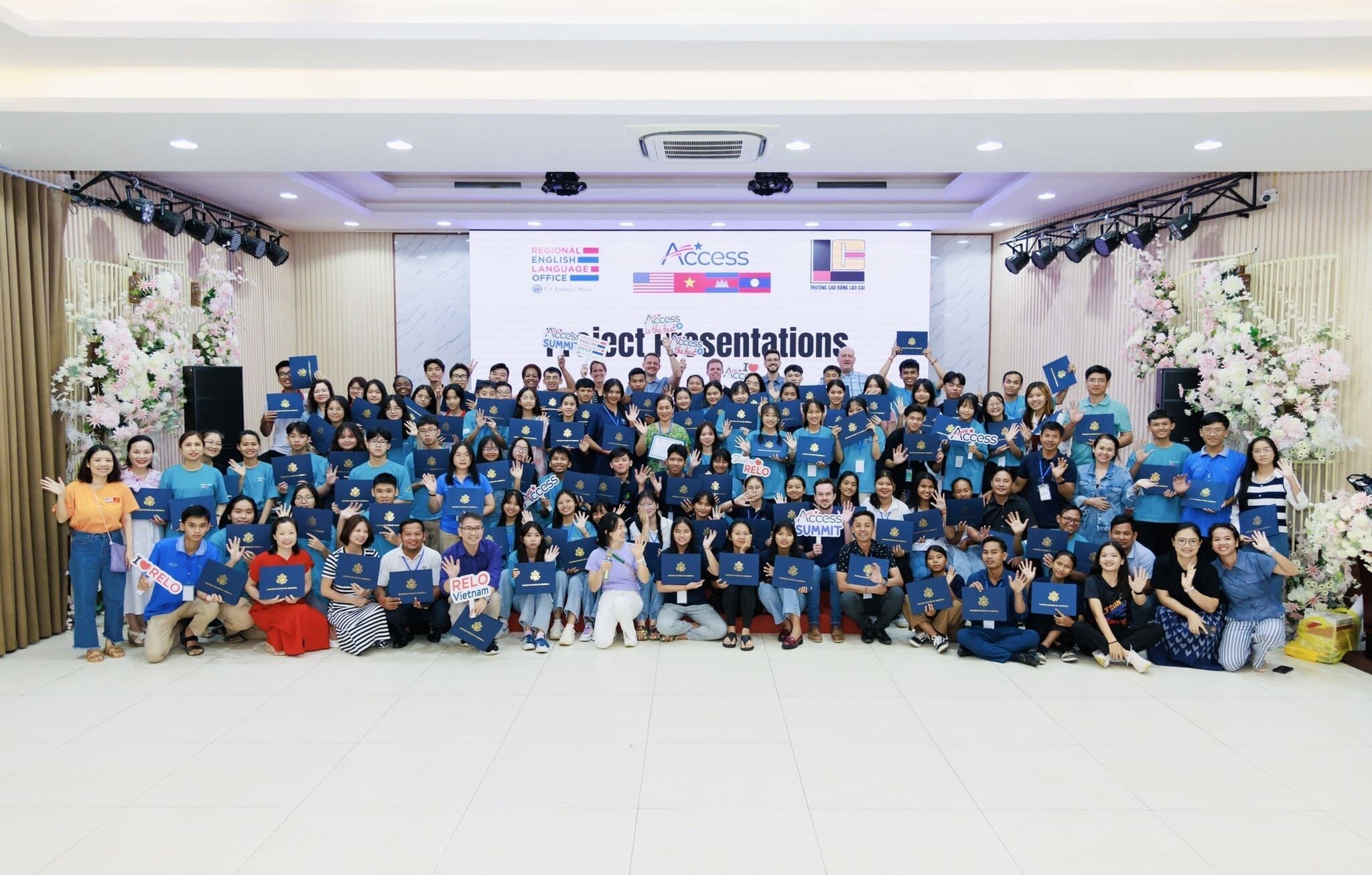 2 restaurants, breakfast, lunch, dinner served; asian cuisine