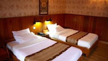 Kamar Double atau Twin Standar | Minibar, tempat tidur lipat/tambahan, dan Wi-Fi gratis
